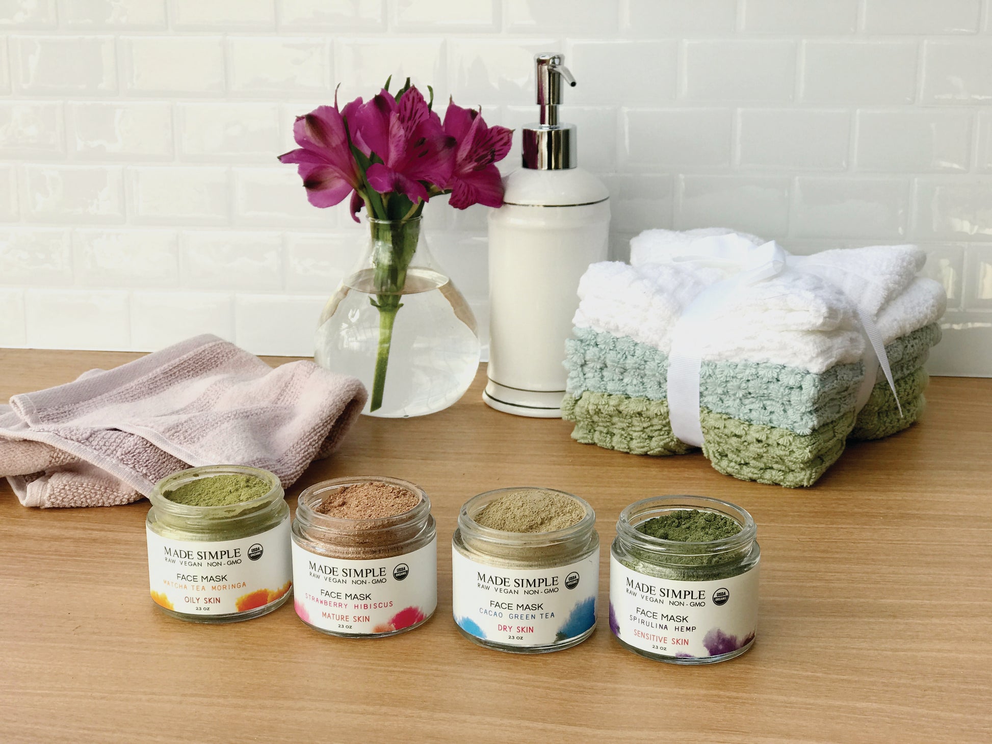 Spirulina Hemp Face Mask for Sensitive Skin - Certified Organic, Vegan & Cruelty-free-5